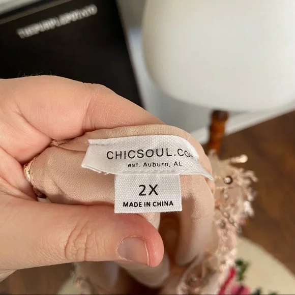 Chic Soul Gold Sequin Shift Dress Size 2X - Picture 9 of 11